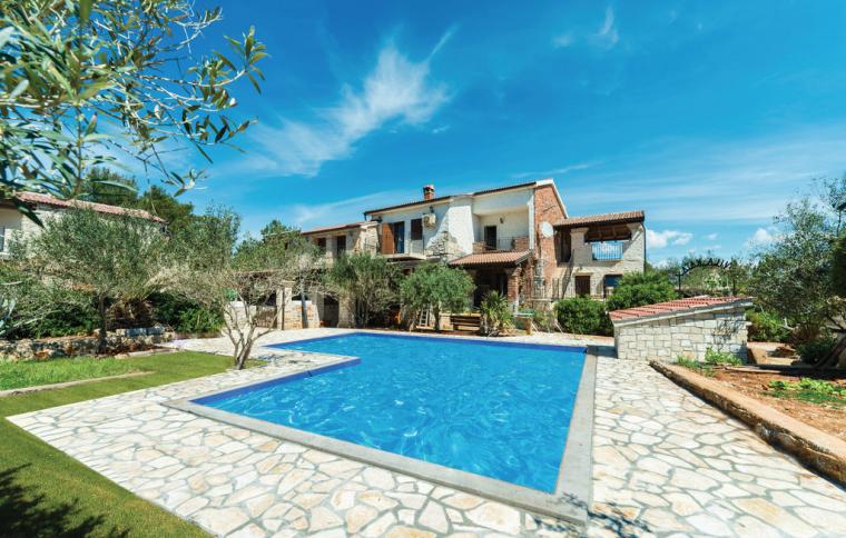 Ferienhäuser mit Pool in Kroatien Novasol
