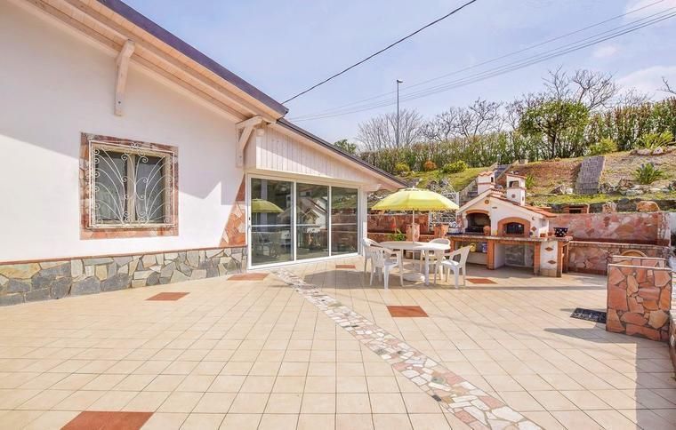 Terrasse vom Ferienhaus in Diamante