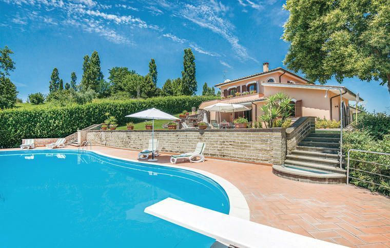 Ferienhaus in Italien mit Pool