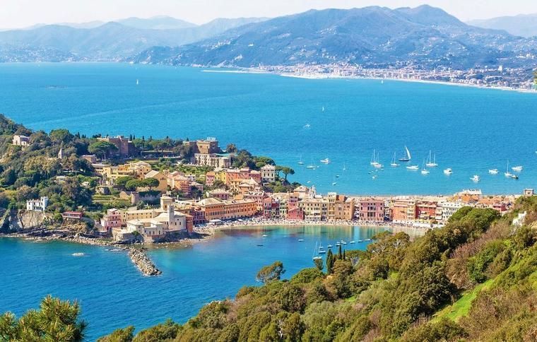 Blick auf die Küste von Levanto